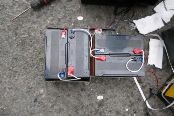海西电动车更换电瓶